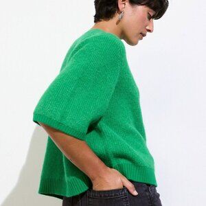 NWT - Oliver Bonas Fluffy Short Sleeve Sweater Cardigan - Green - Size 4